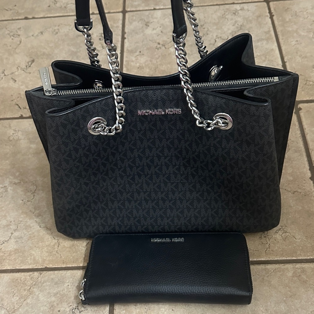 Michael Kors Black Shoulder Bag and Wallet